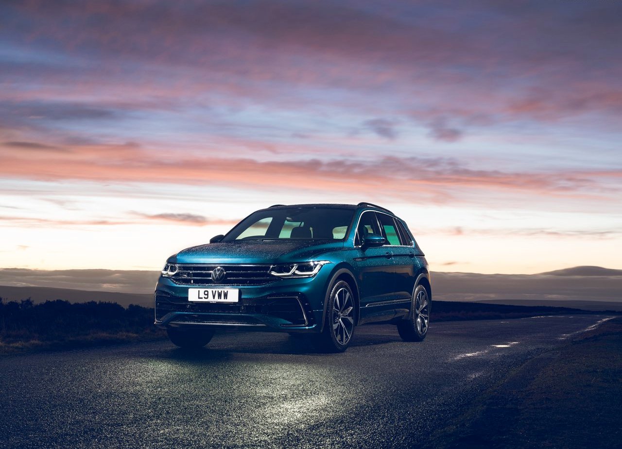 2021 - VOLKSWAGEN TIGUAN R-LINE UK VERSION, foto 2