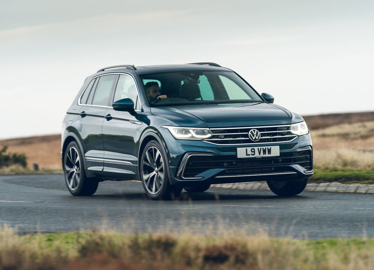 2021 - VOLKSWAGEN TIGUAN R-LINE UK VERSION, foto 9