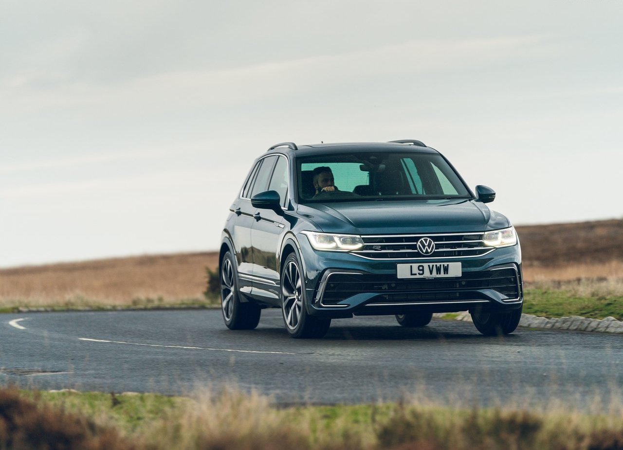 2021 - VOLKSWAGEN TIGUAN R-LINE UK VERSION, foto 11