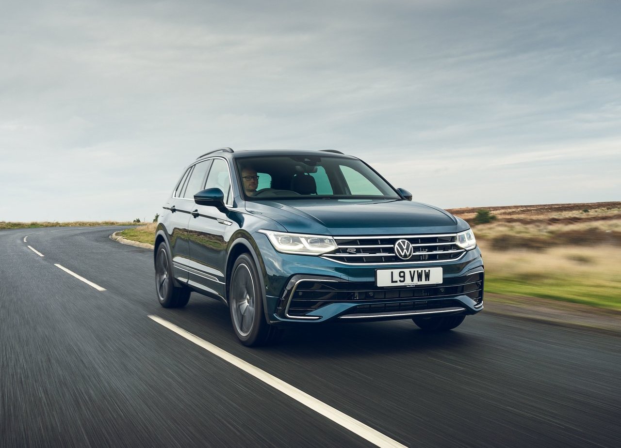 2021 - VOLKSWAGEN TIGUAN R-LINE UK VERSION, foto 13