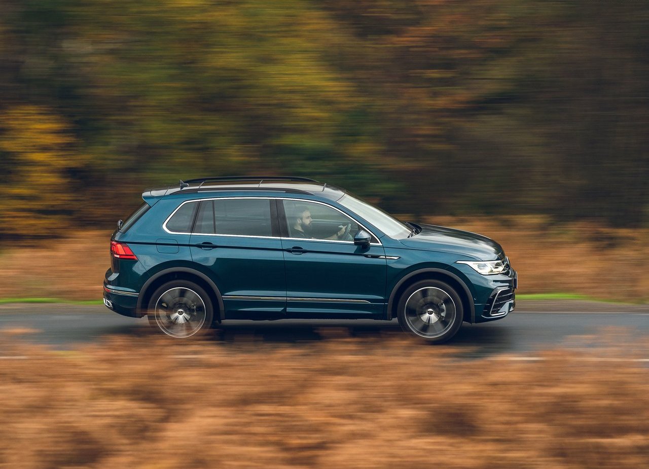 2021 - VOLKSWAGEN TIGUAN R-LINE UK VERSION, foto 26
