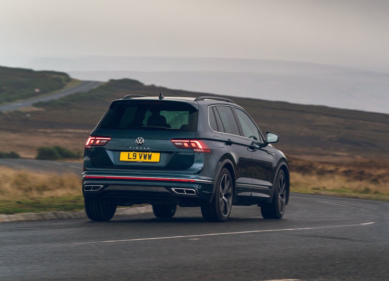 2021 - VOLKSWAGEN TIGUAN R-LINE UK VERSION, foto 33