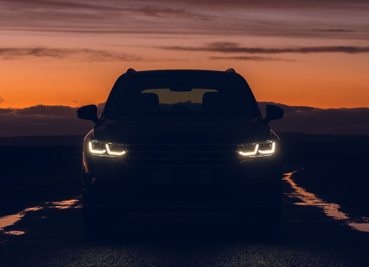 2021 - VOLKSWAGEN TIGUAN R-LINE UK VERSION, foto 41