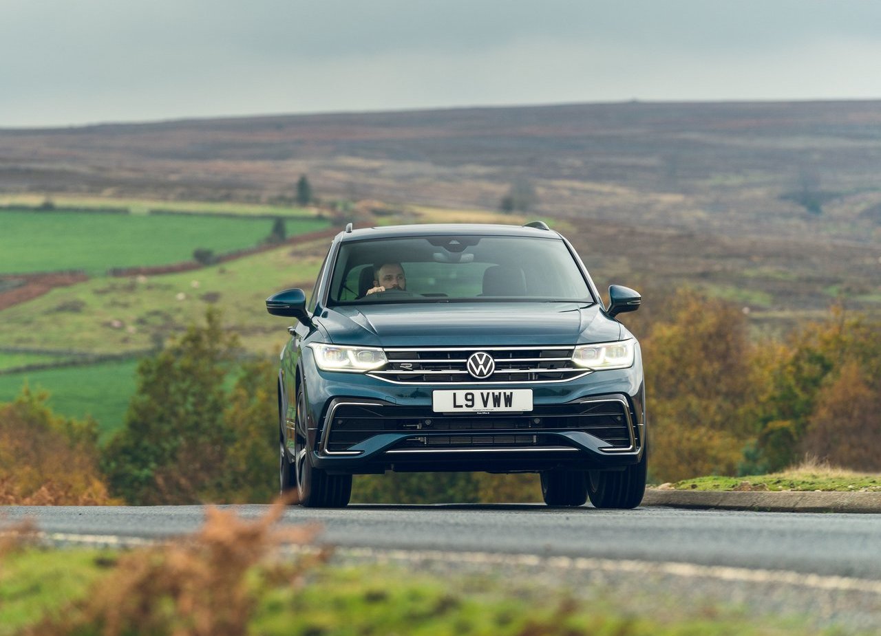 2021 - VOLKSWAGEN TIGUAN R-LINE UK VERSION, foto 43