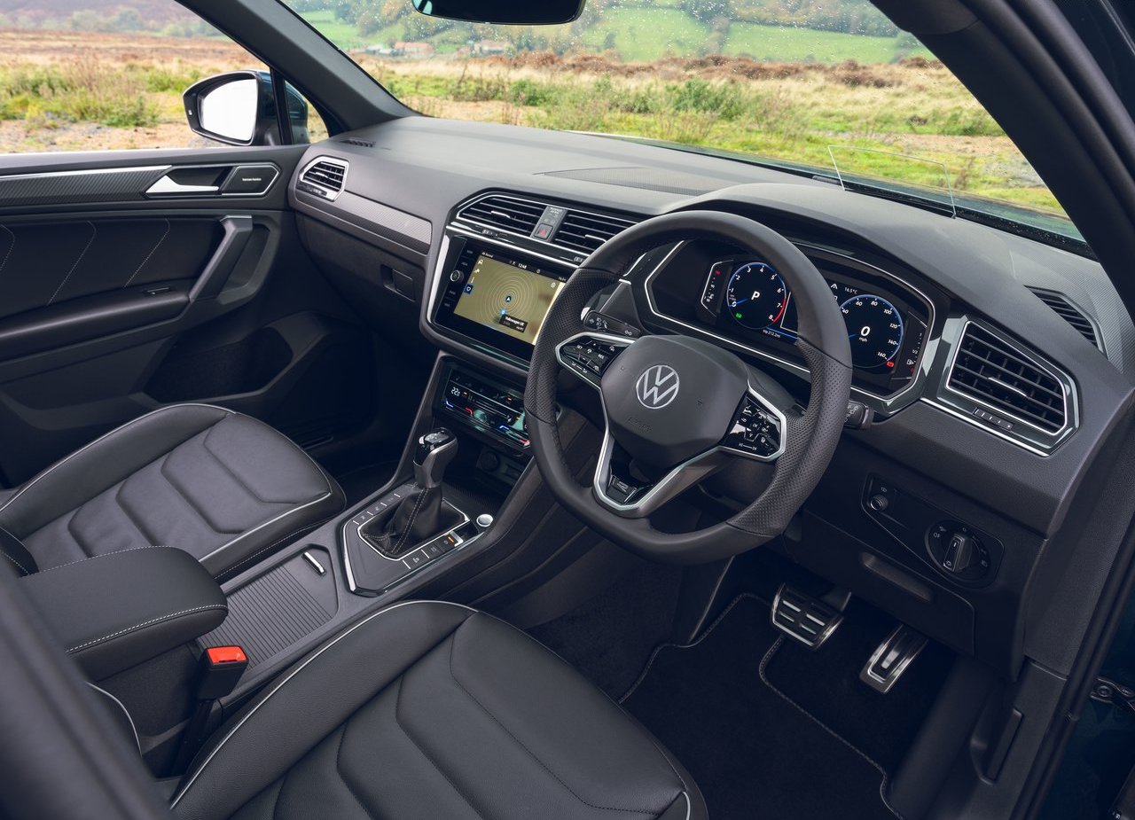 2021 - VOLKSWAGEN TIGUAN R-LINE UK VERSION, foto 52