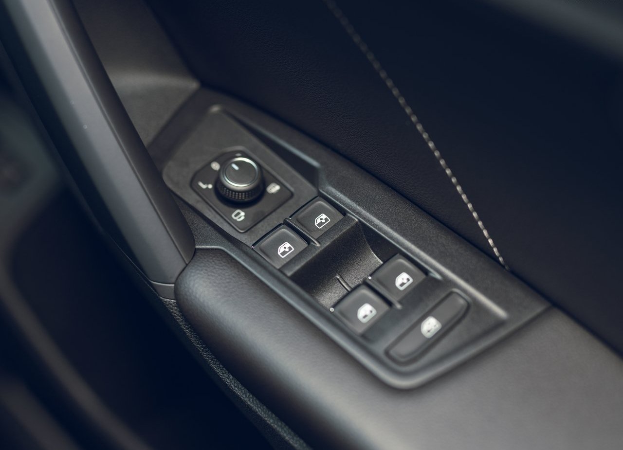 2021 - VOLKSWAGEN TIGUAN R-LINE UK VERSION, foto 75