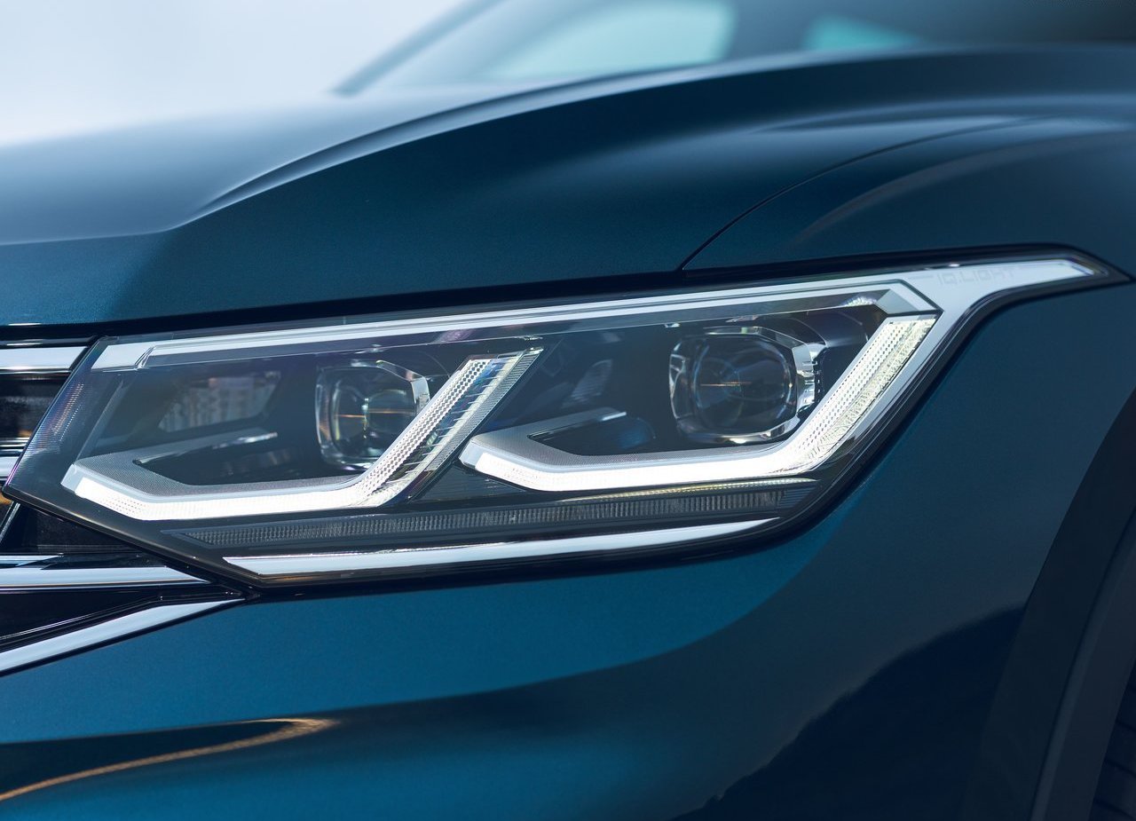 2021 - VOLKSWAGEN TIGUAN R-LINE UK VERSION, foto 95