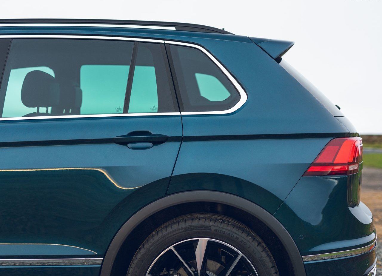 2021 - VOLKSWAGEN TIGUAN R-LINE UK VERSION, foto 104