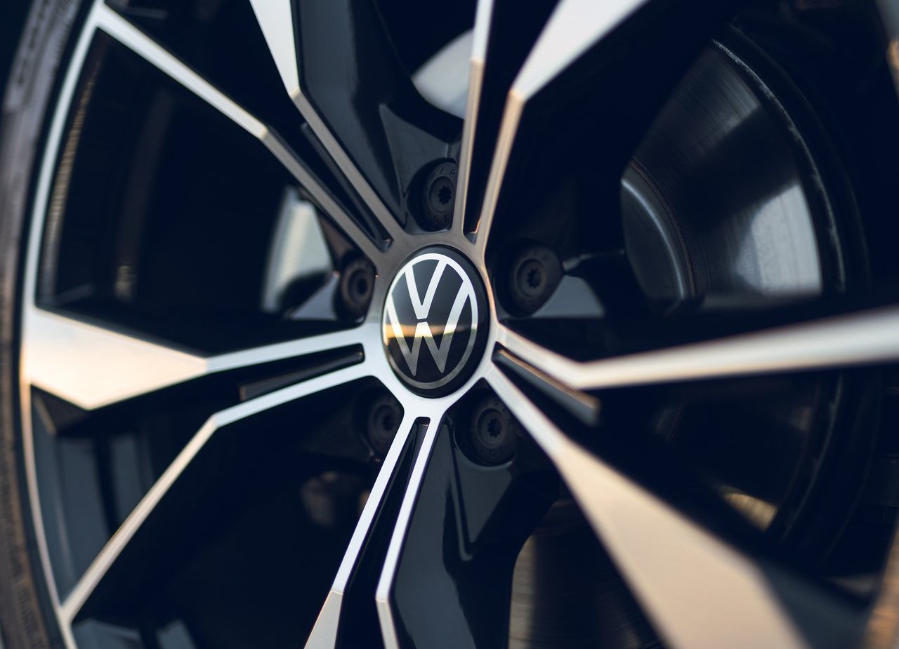 2021 - VOLKSWAGEN TIGUAN R-LINE UK VERSION, foto 111