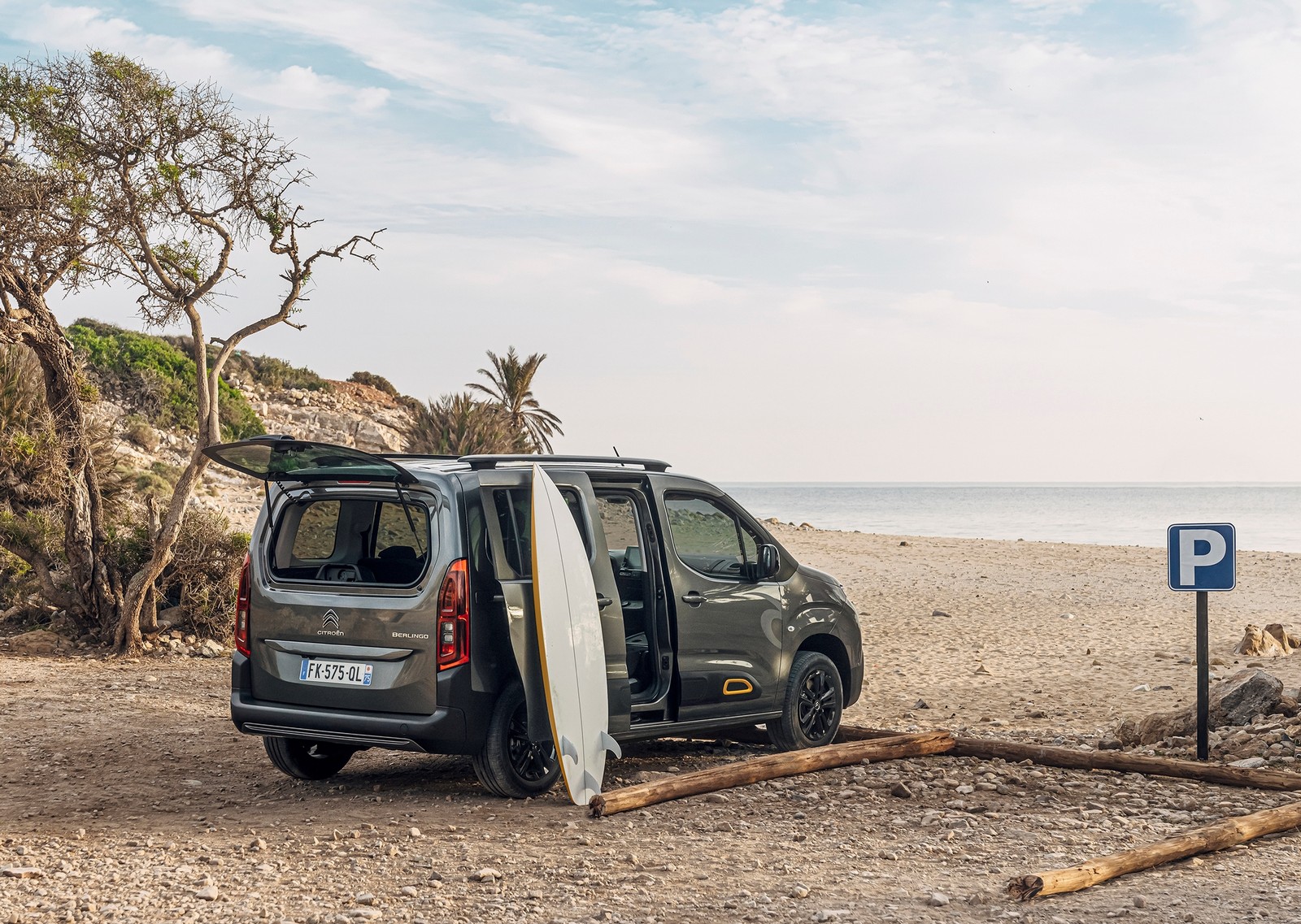 2021 - CITROËN BERLINGO RIP CURL EDITION, foto 3