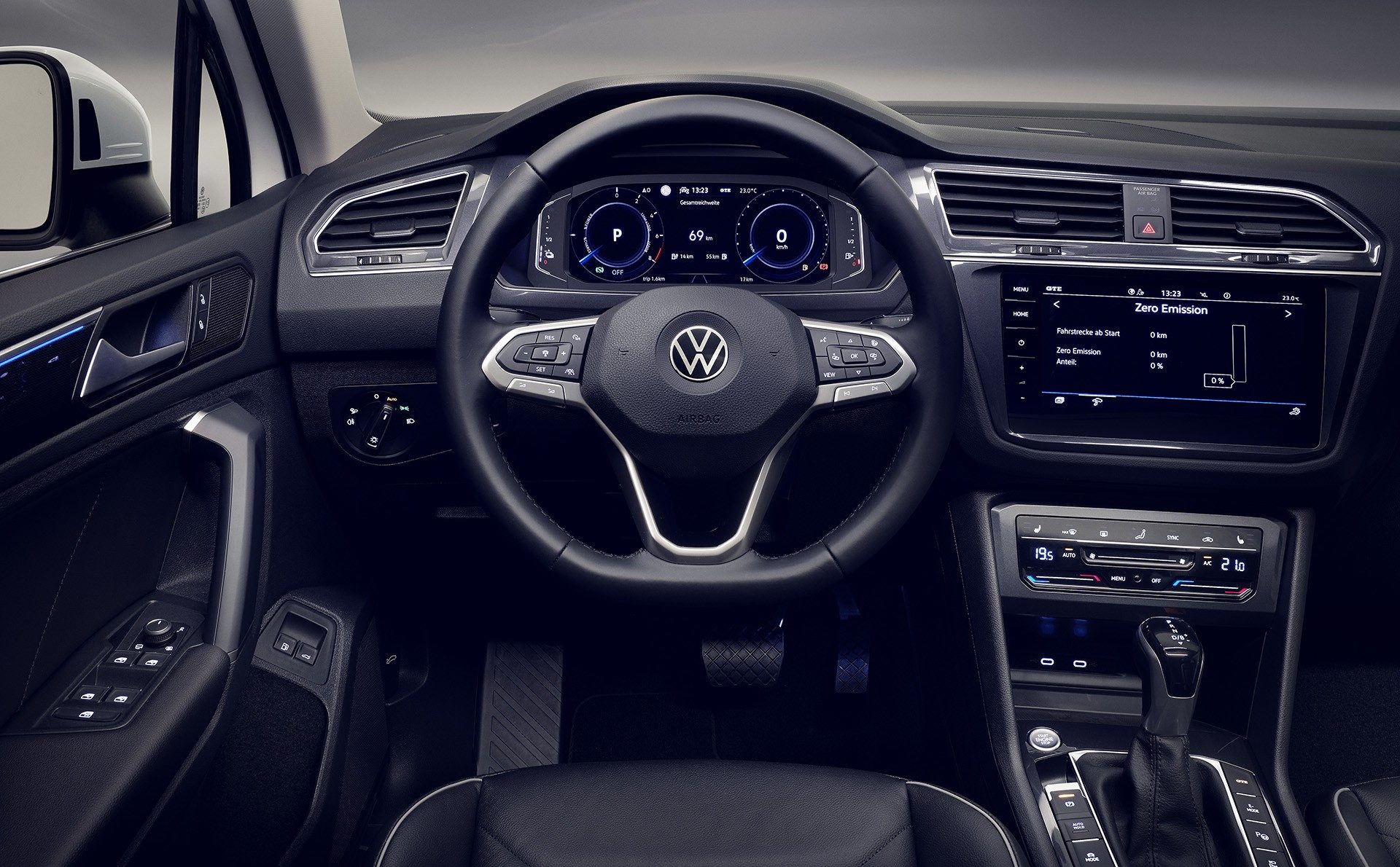 VOLKSWAGEN TIGUAN eHYBRID, foto 4