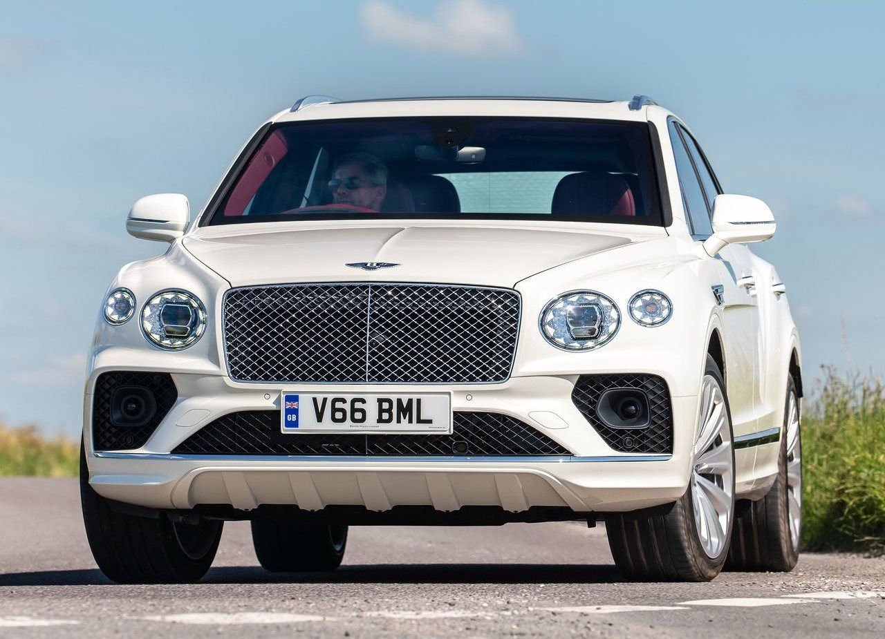 BENTLEY BENTAYGA HYBRID, foto 1