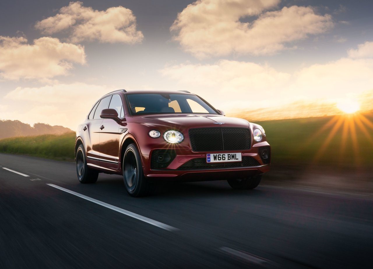 BENTLEY BENTAYGA HYBRID, foto 8