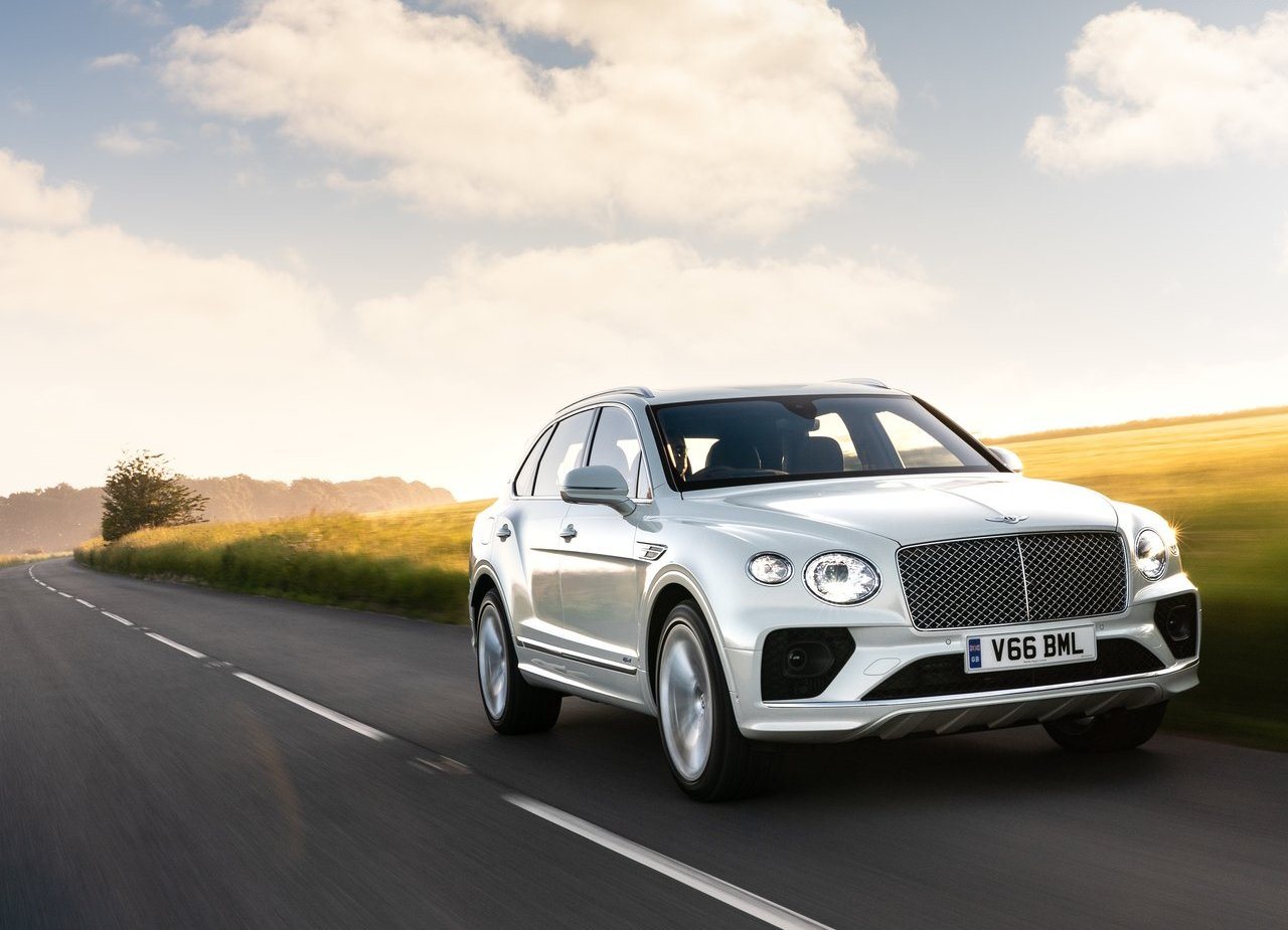 BENTLEY BENTAYGA HYBRID, foto 10