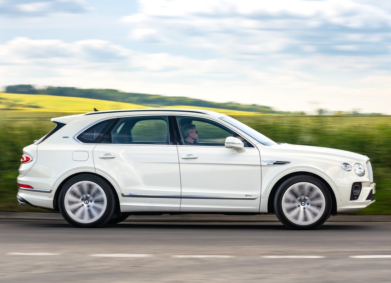 BENTLEY BENTAYGA HYBRID, foto 19