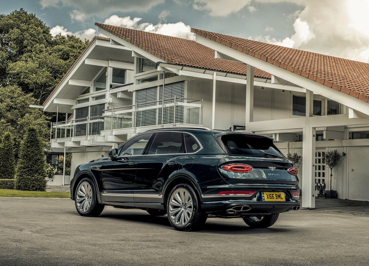BENTLEY BENTAYGA HYBRID, foto 22