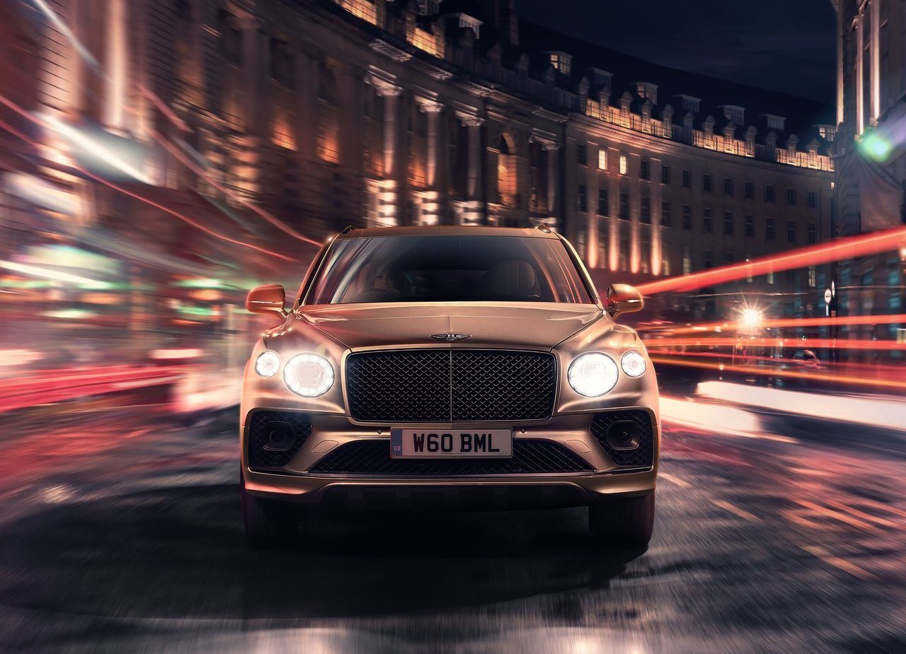 BENTLEY BENTAYGA HYBRID, foto 32