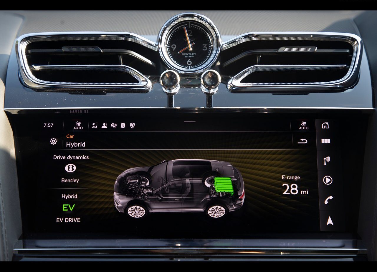 BENTLEY BENTAYGA HYBRID, foto 67