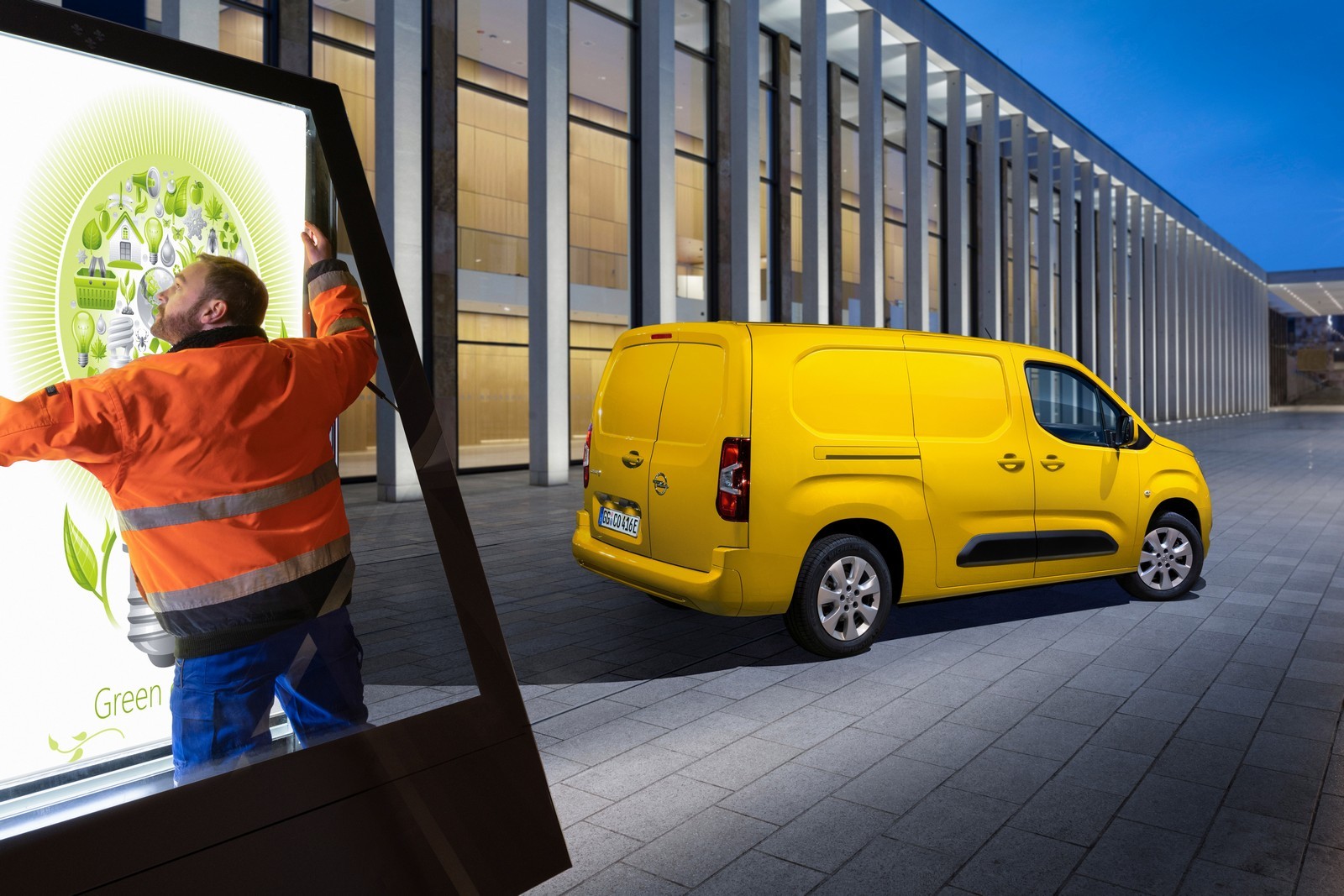 2021 - OPEL COMBO-e CARGO, foto 9