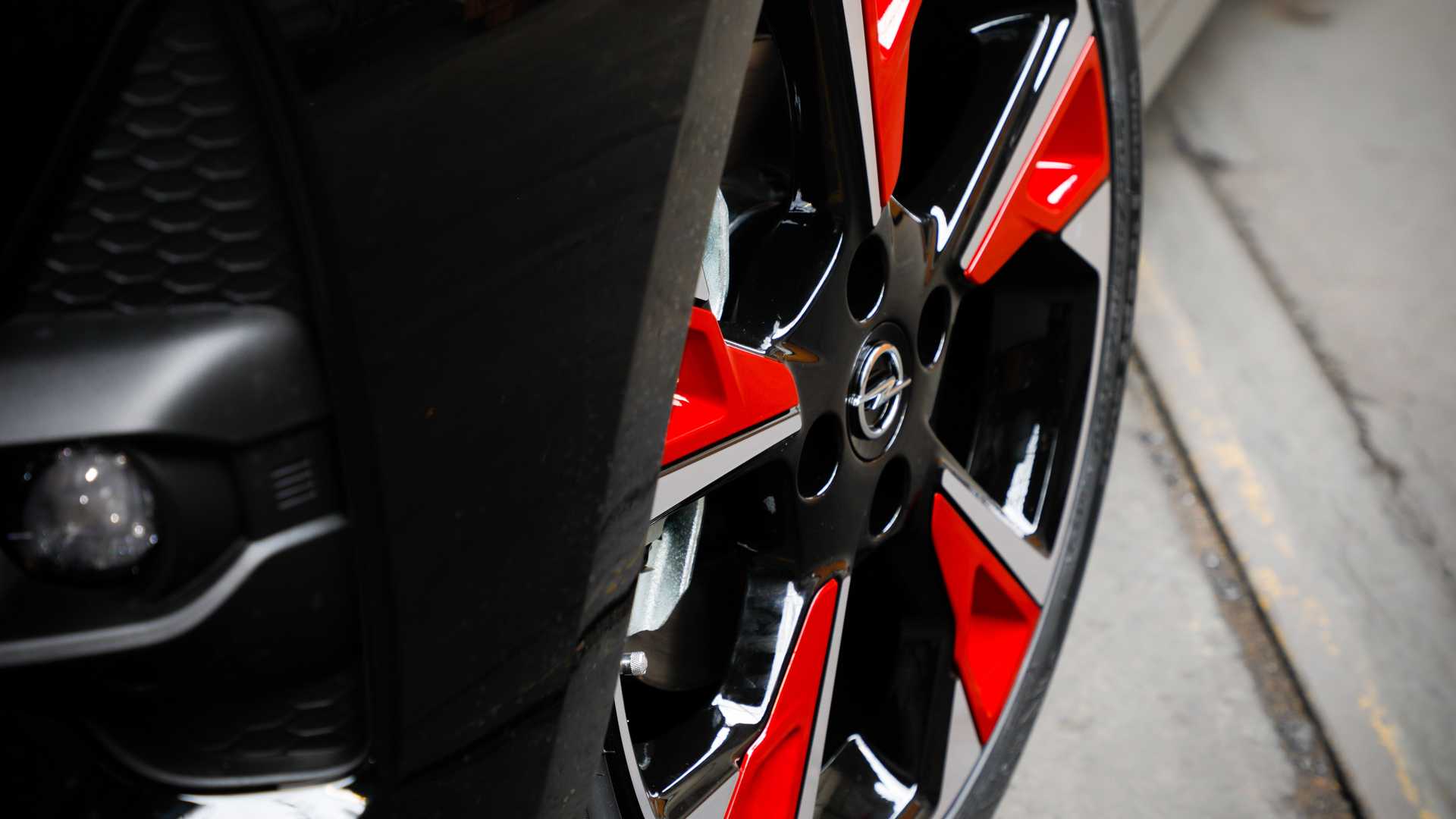 OPEL CORSA INDIVIDUAL, foto 3