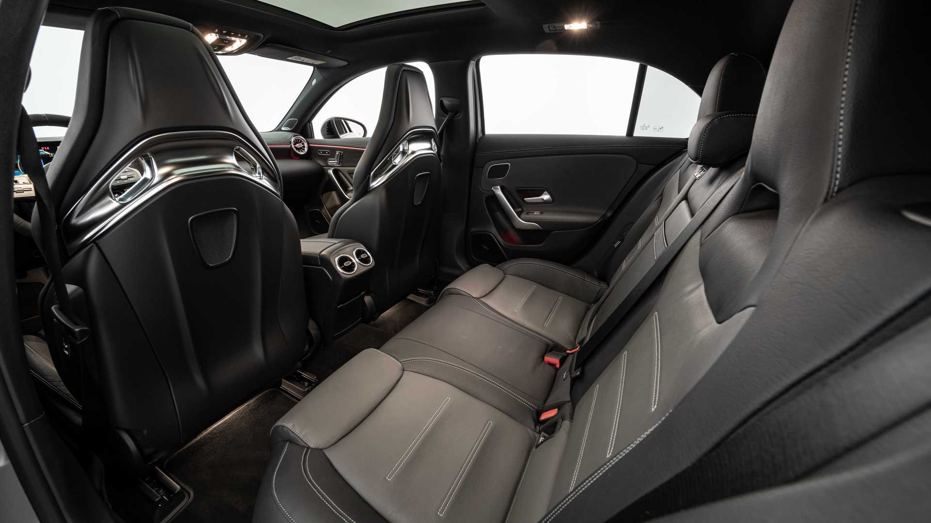2021 - MERCEDES-AMG A 45 S BRABUS B45, foto 28