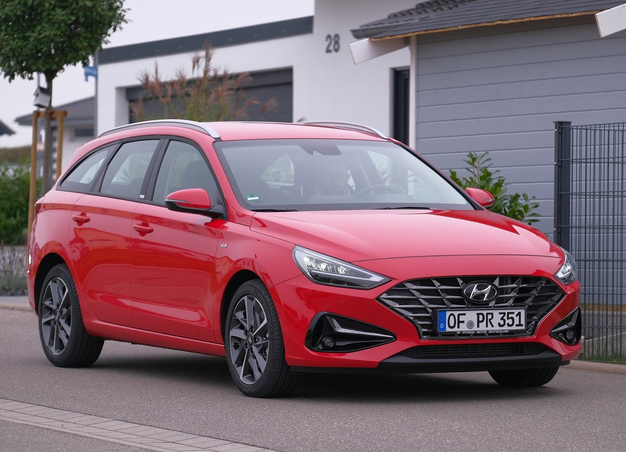 2020 - HYUNDAI i30 WAGON, foto 2