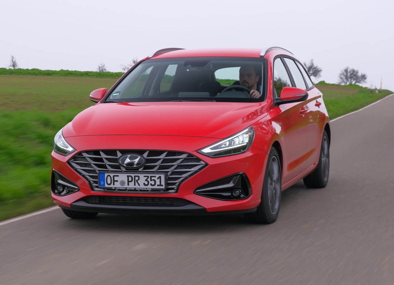 2020 - HYUNDAI i30 WAGON, foto 12