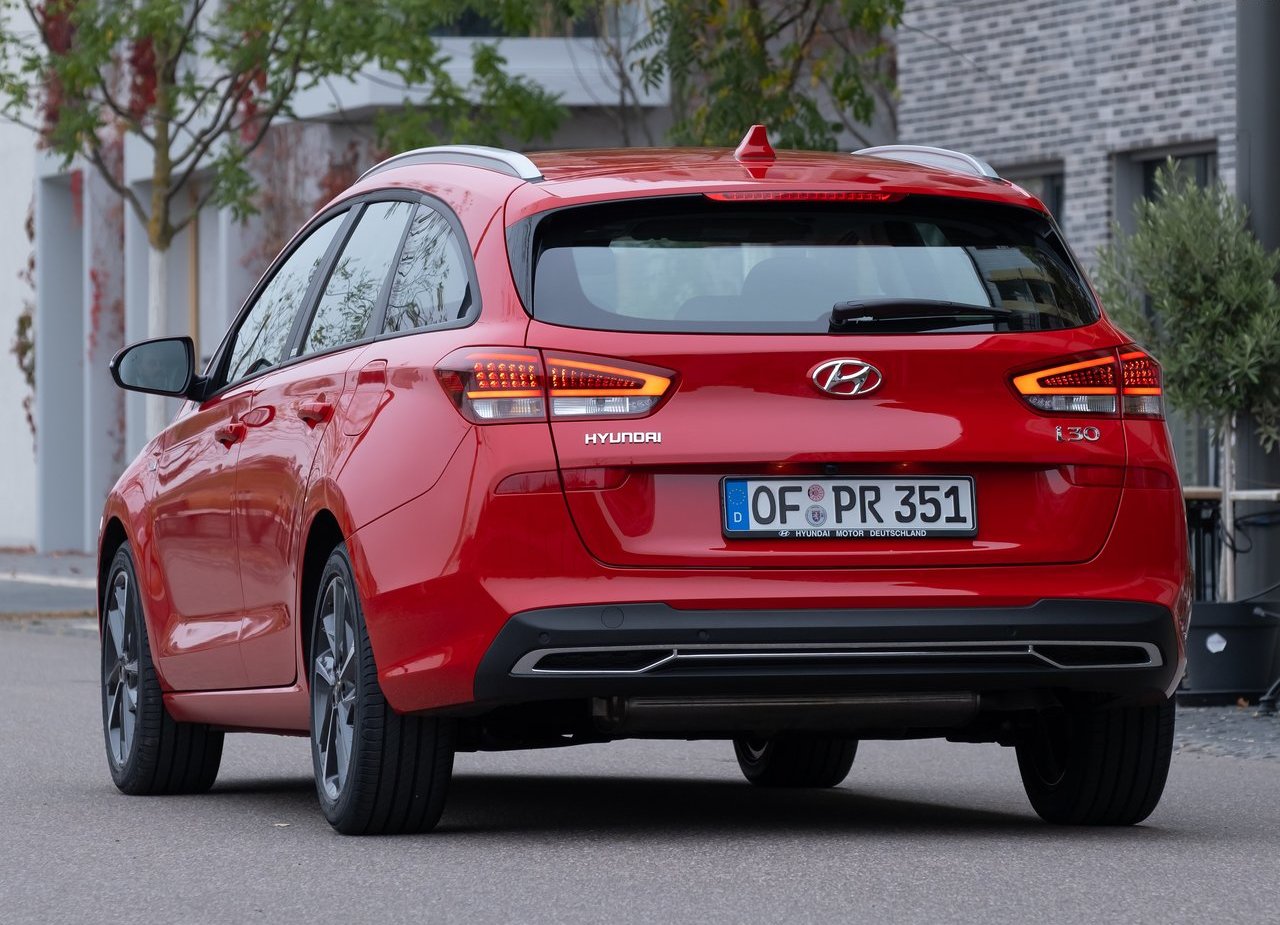 2020 - HYUNDAI i30 WAGON, foto 19