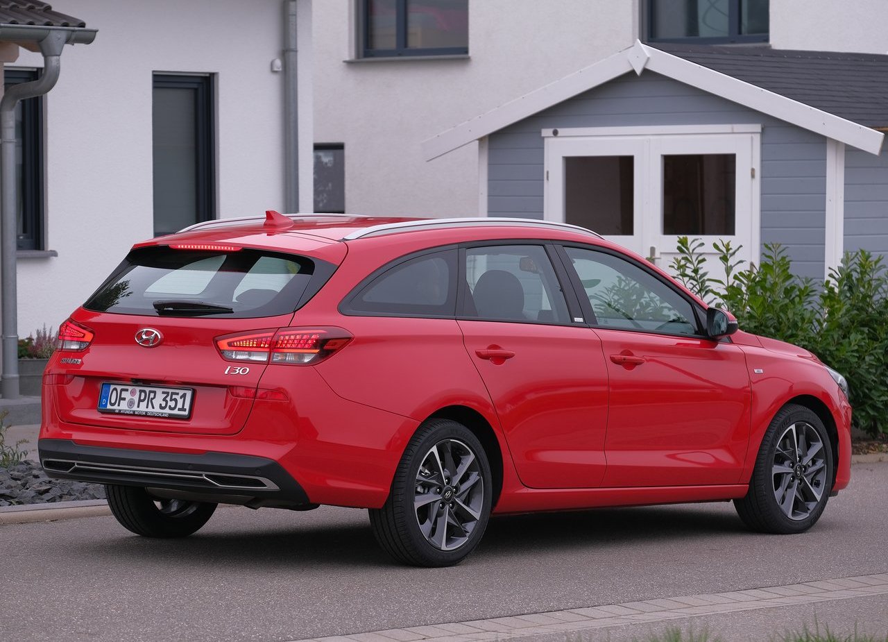2020 - HYUNDAI i30 WAGON, foto 21