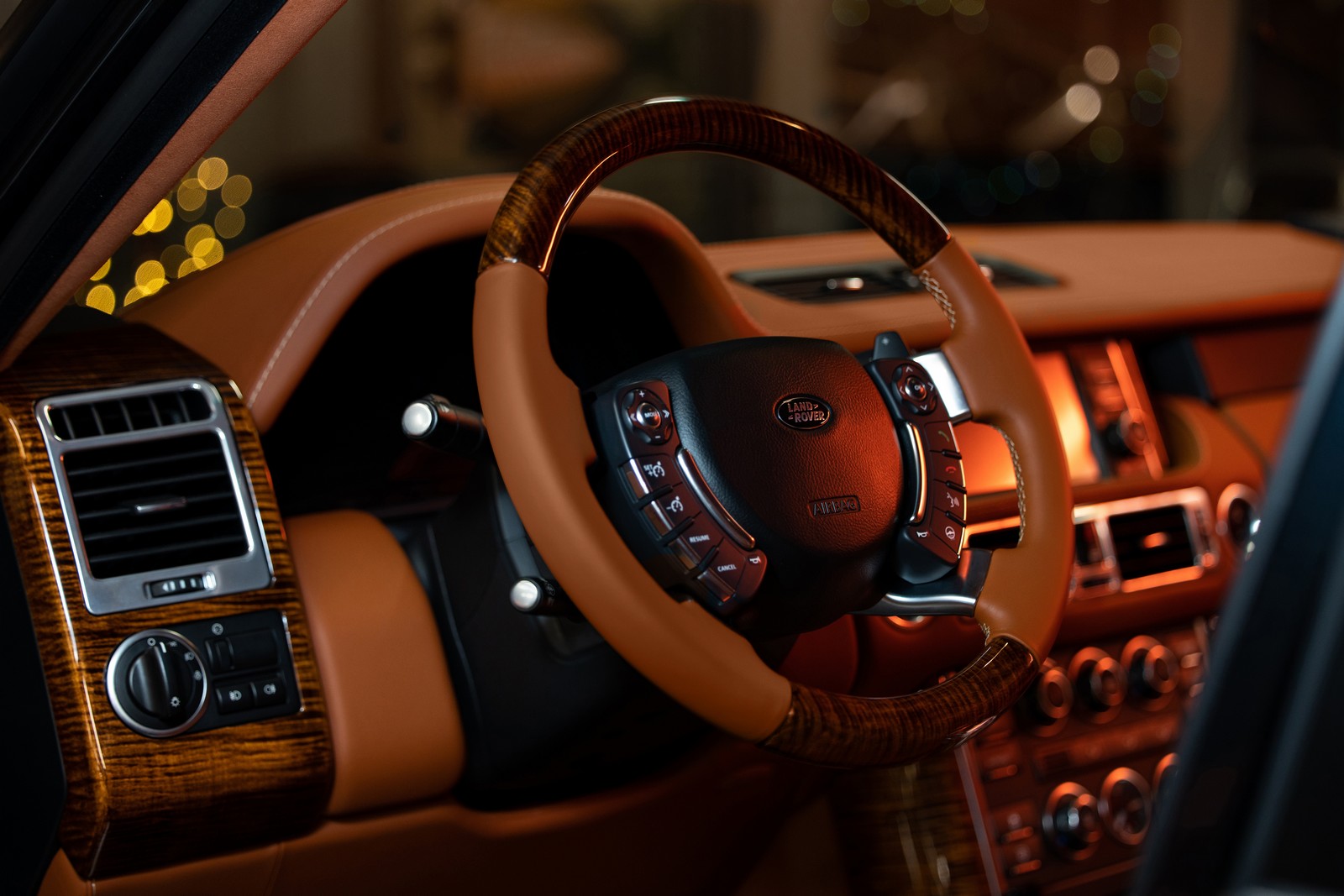 2020 - RANGE ROVER AUTOBIOGRAPHY BY VILNER, foto 12