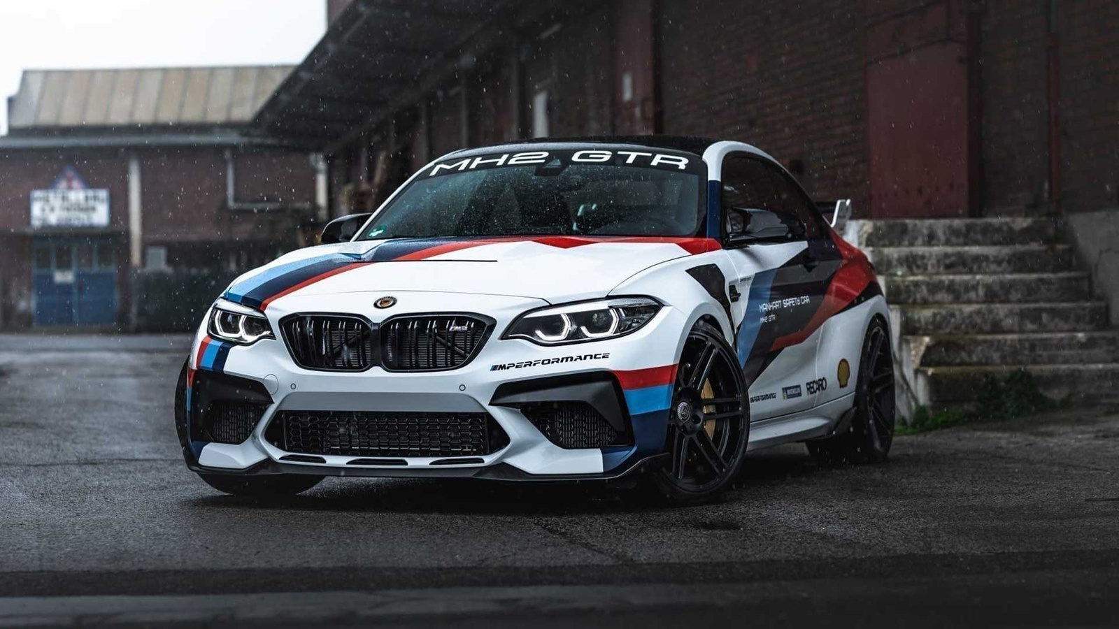 BMW M2 CS COUPE MH2 GTR BY MANHART, foto 1