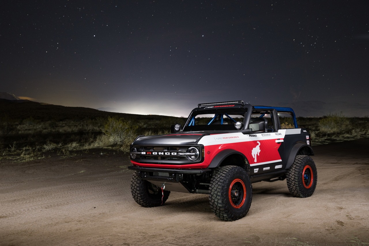 FORD BRONCO 4600 ULTRA4 STOCK, foto 1