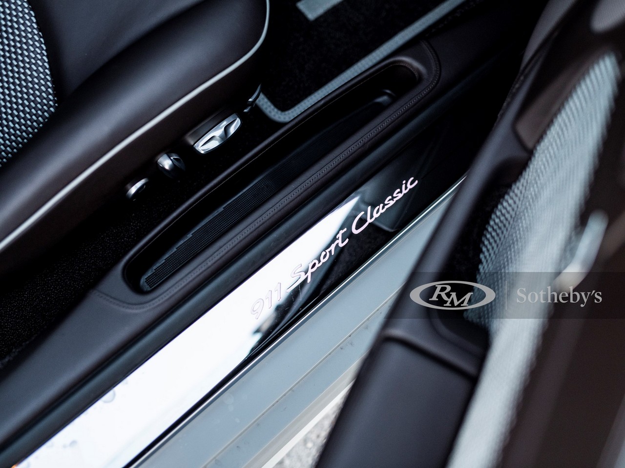2010 - PORSCHE 911 SPORT CLASSIC #012, foto 18