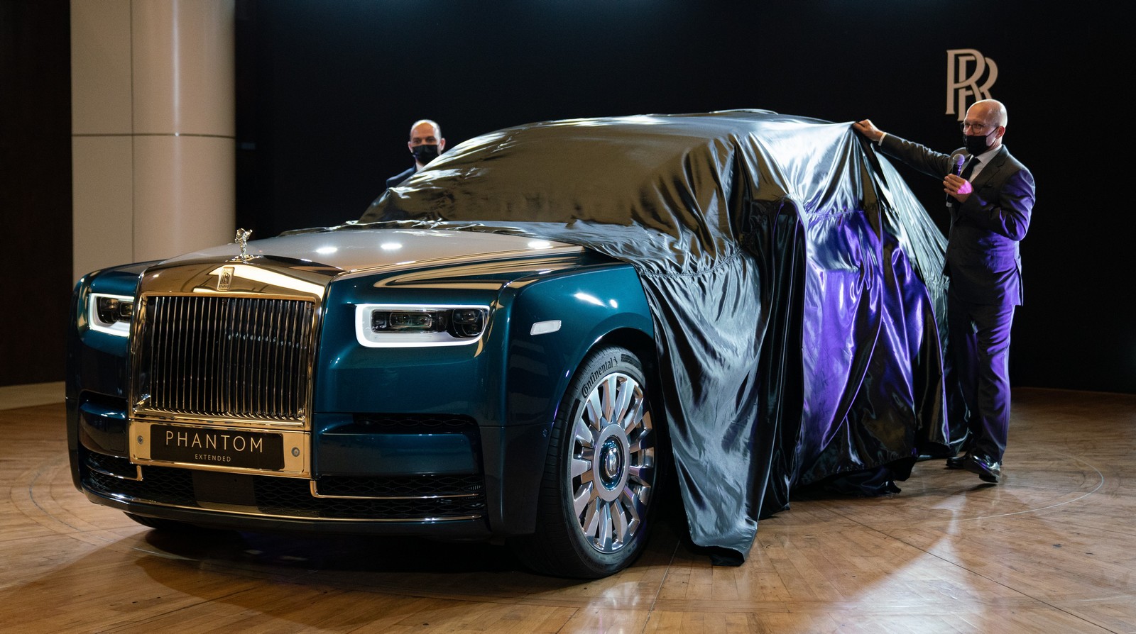 2021 - ROLLS-ROYCE PHANTOM 'IRIDESCENT OPULENCE', foto 13