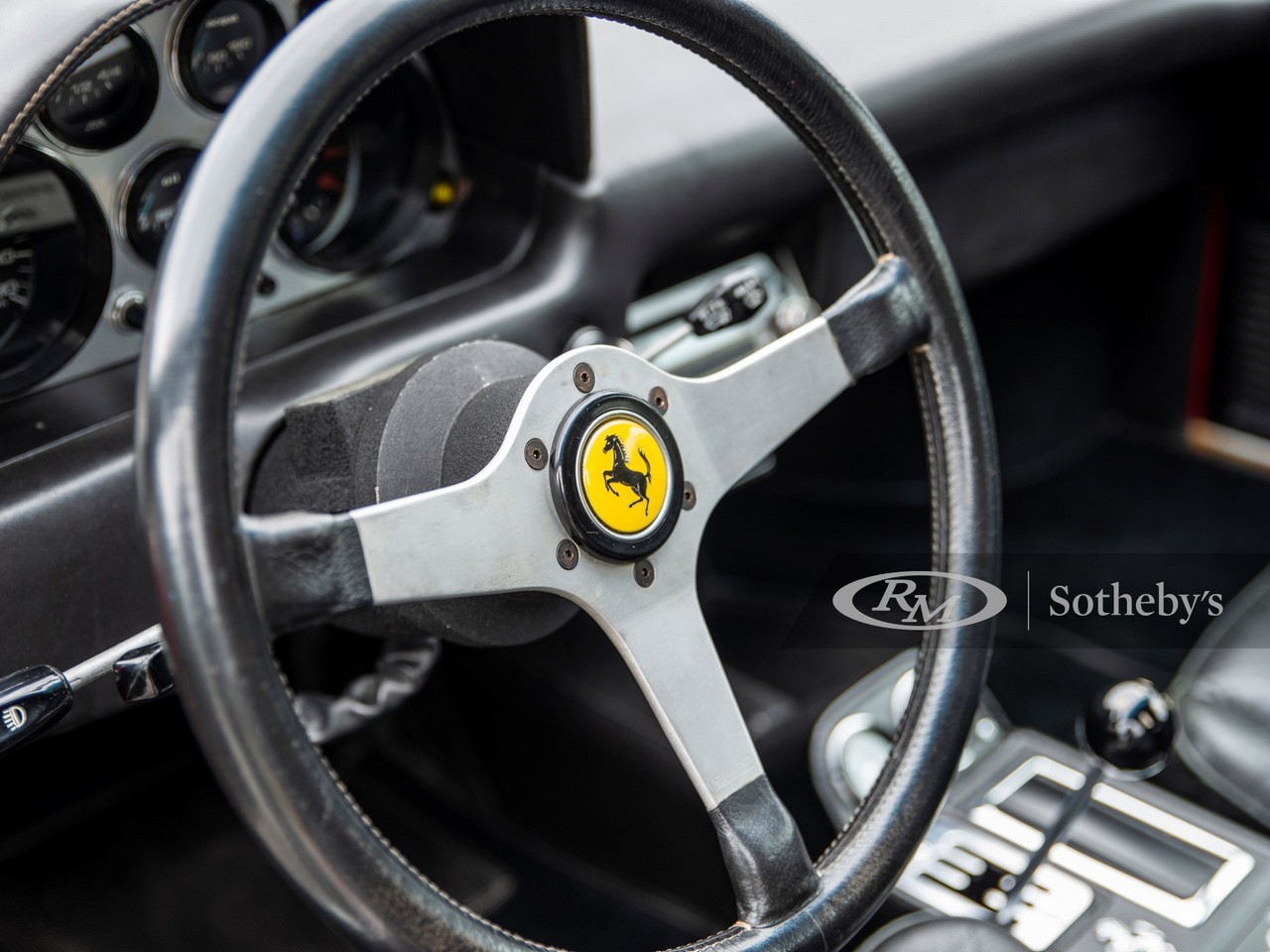 FERRARI F308 GTB ‘VETRORESINA', foto 10