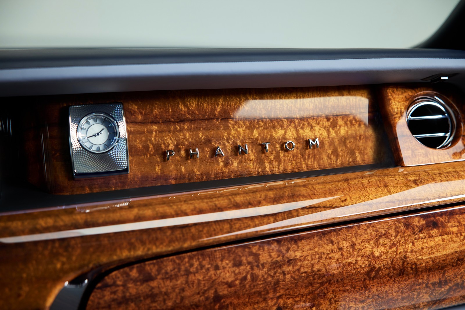 2021 - ROLLS-ROYCE PHANTOM KOA, foto 6