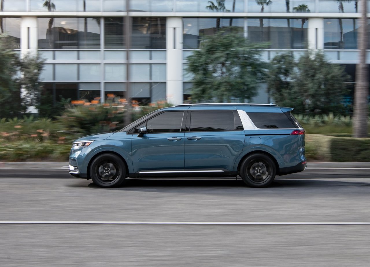 2022 - KIA CARNIVAL, foto 11
