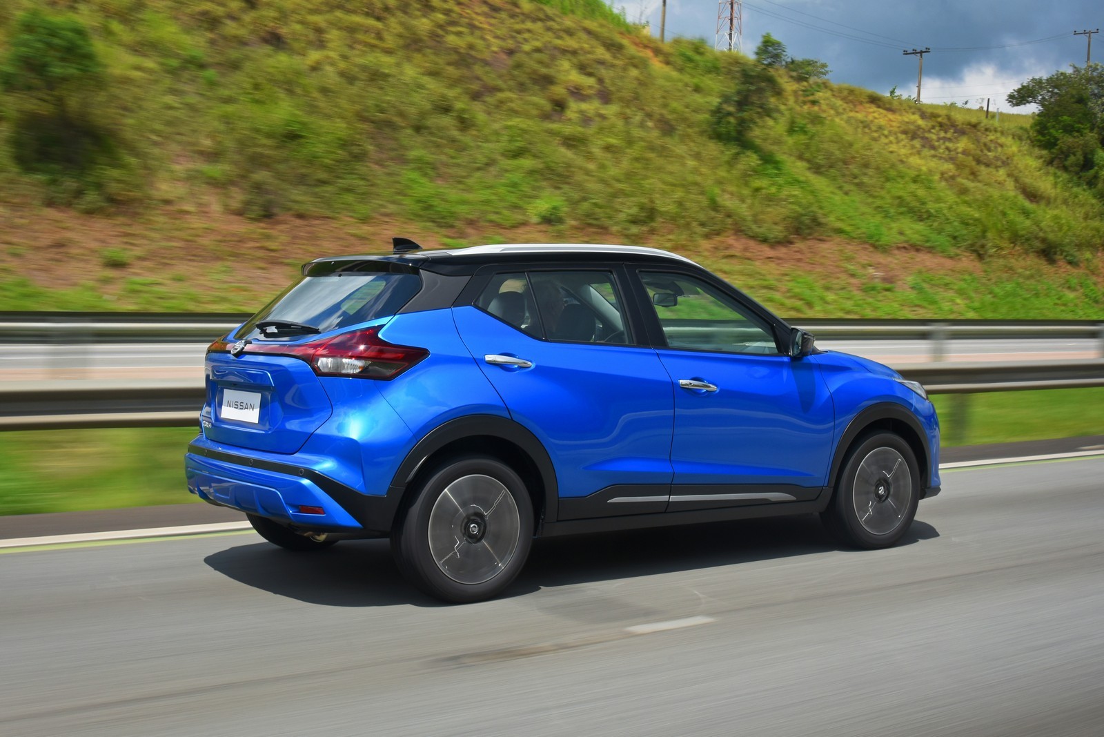 NISSAN KICKS, foto 16