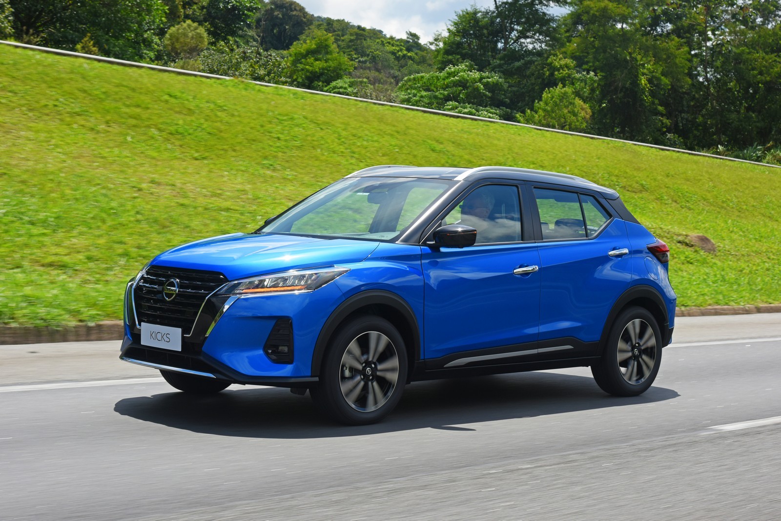 NISSAN KICKS, foto 18