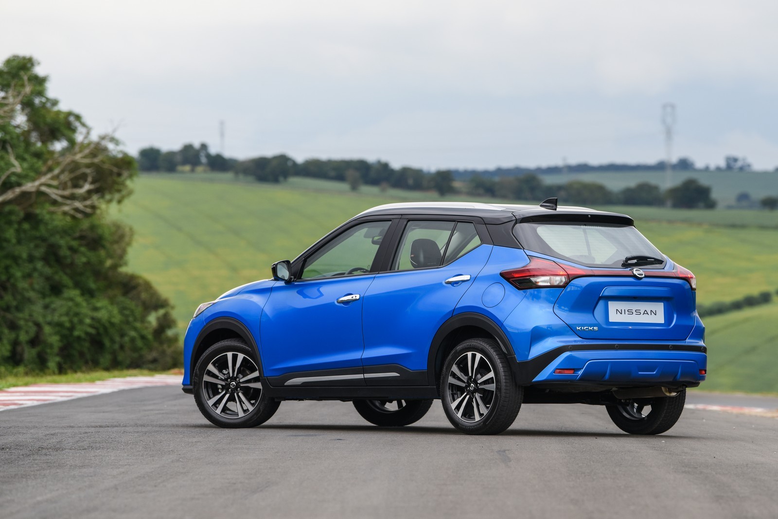 NISSAN KICKS, foto 24