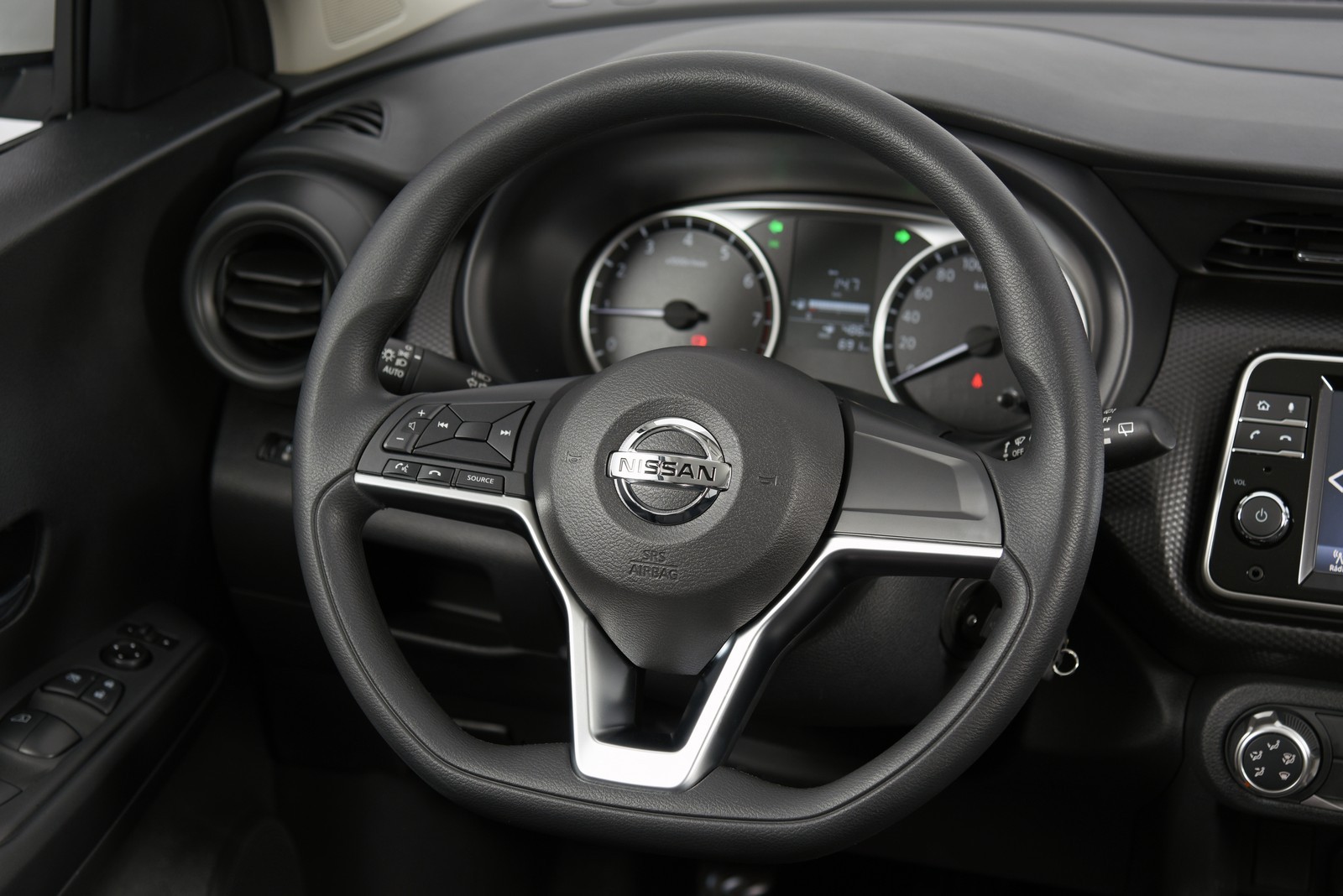 NISSAN KICKS, foto 155