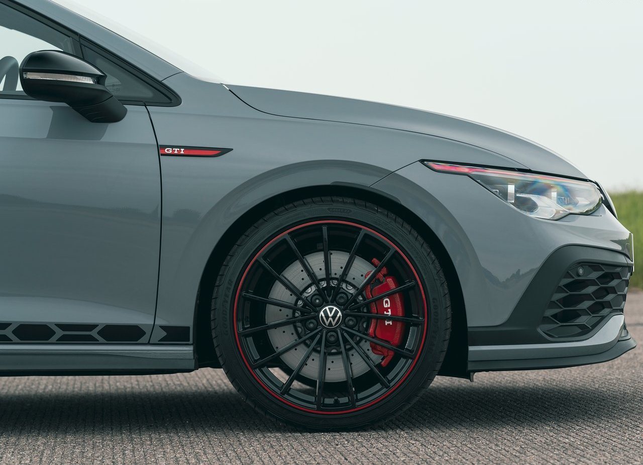 2021 - VOLKSWAGEN GOLF GTI CLUBSPORT 45, foto 30
