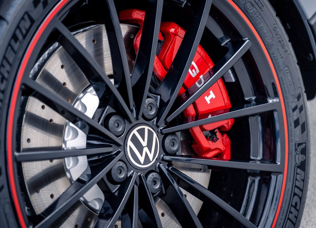 2021 - VOLKSWAGEN GOLF GTI CLUBSPORT 45, foto 32