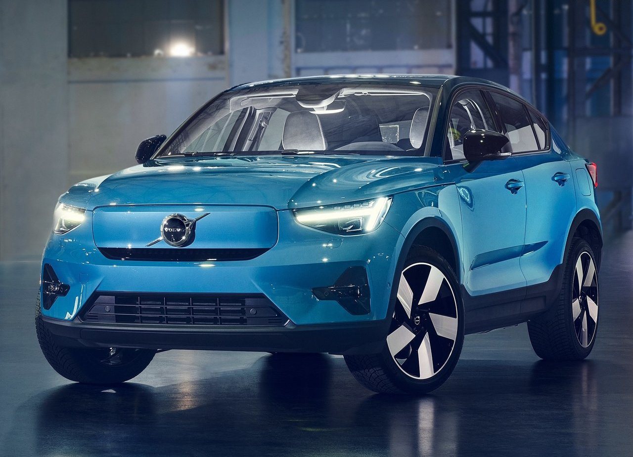 VOLVO C40 RECHARGE, foto 1