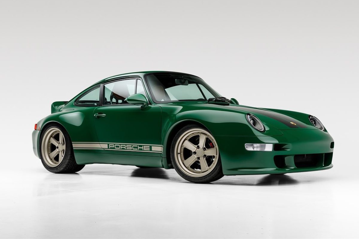 2021 - PORSCHE 993 'IRISH GREEN COMMISSION' BY GUNTHER WERKS, foto 1