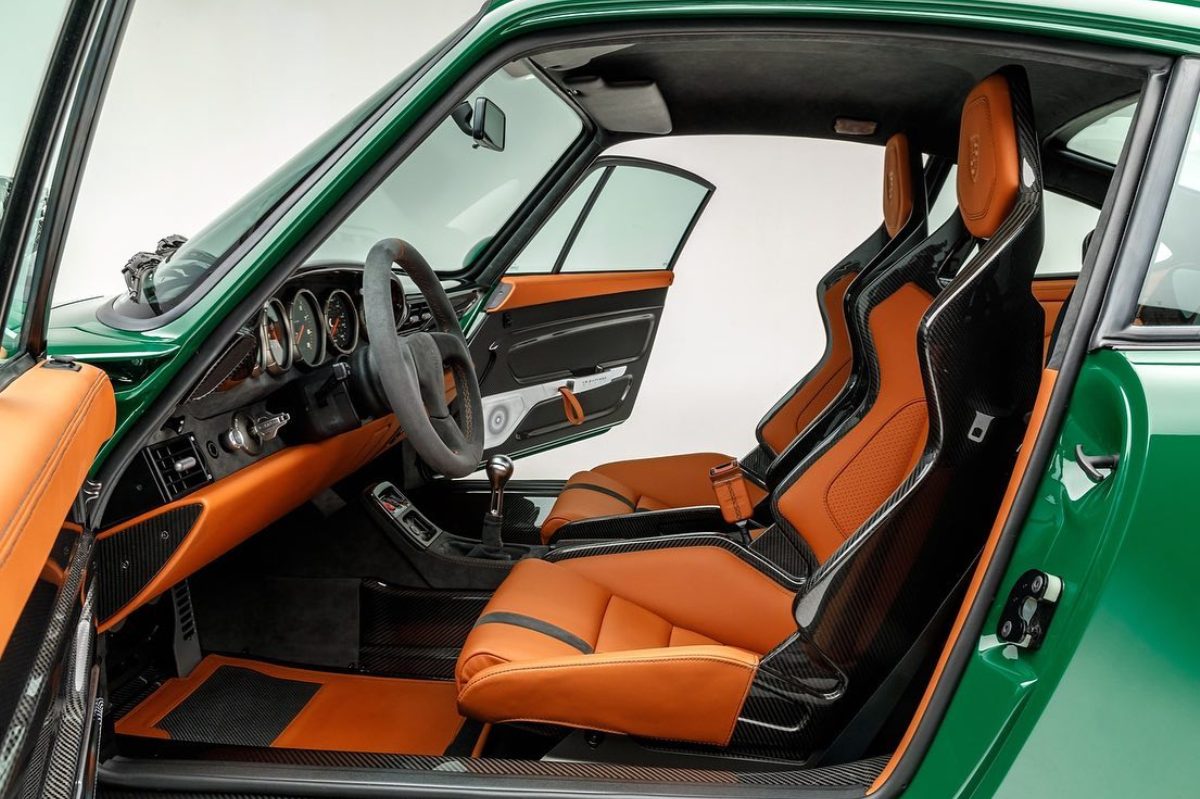 2021 - PORSCHE 993 'IRISH GREEN COMMISSION' BY GUNTHER WERKS, foto 6