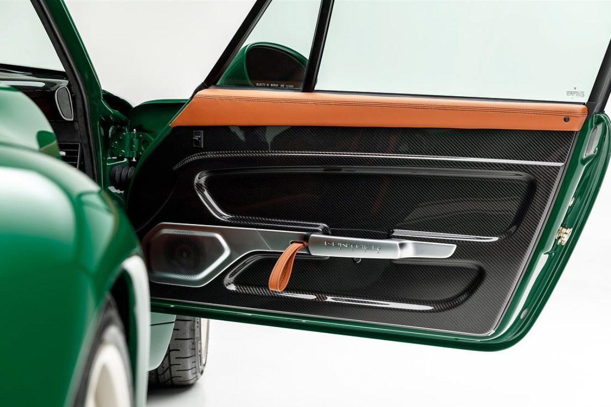 2021 - PORSCHE 993 'IRISH GREEN COMMISSION' BY GUNTHER WERKS, foto 7