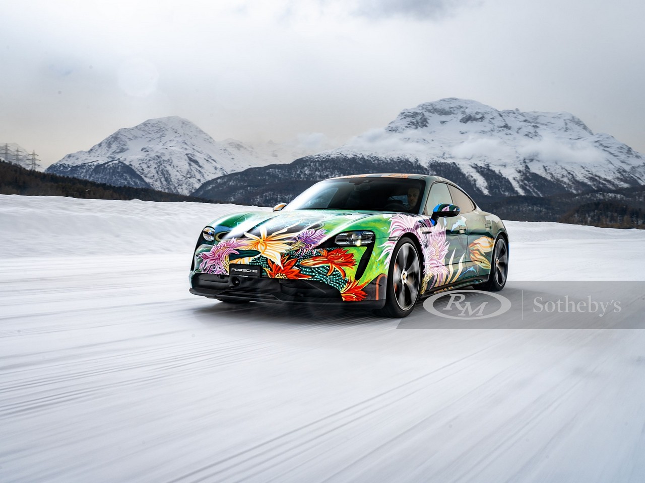 2021 - PORSCHE TAYCAN ART CAR BY RICHARD PHILLIPS, foto 9
