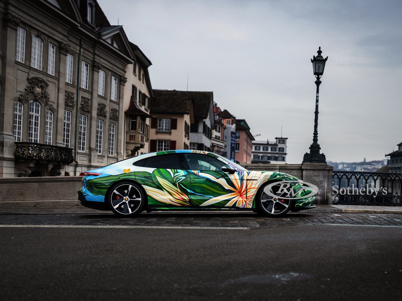 2021 - PORSCHE TAYCAN ART CAR BY RICHARD PHILLIPS, foto 46