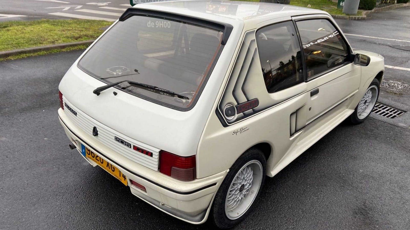 1987 - PEUGEOT 205 GTI BY GUTMANN, foto 4